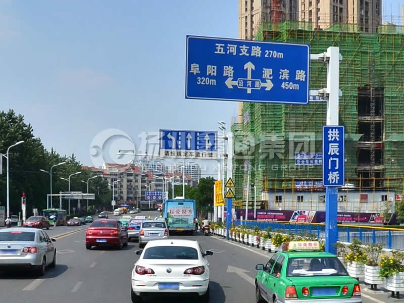 BZG-017，F(xiàn)型交通標(biāo)志桿，合肥交通標(biāo)志桿