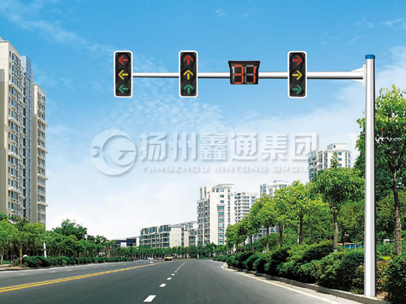 XHDG-007，八棱懸臂信號(hào)燈桿