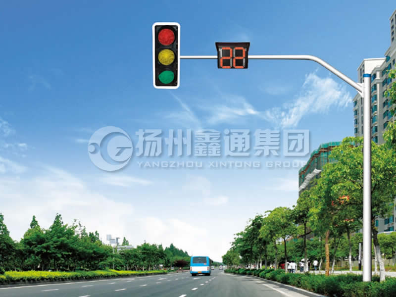 XHDG-010，彎臂信號(hào)燈桿，臨沂信號(hào)燈桿