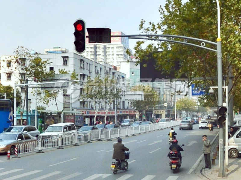 XHDG-015，A字臂信號(hào)燈桿