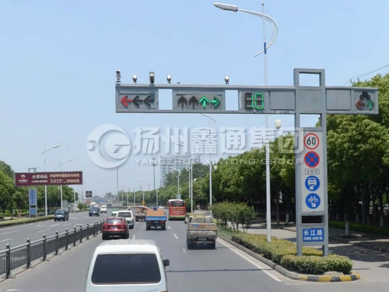 XHDG-065，框架信號(hào)燈桿